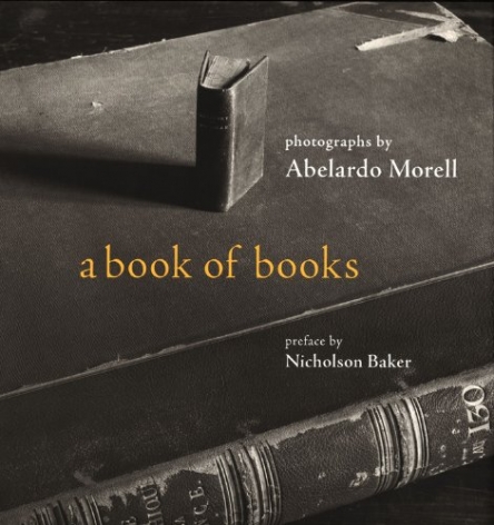 A Book of Books; Bulfinch Press, New York (USA), 2002.